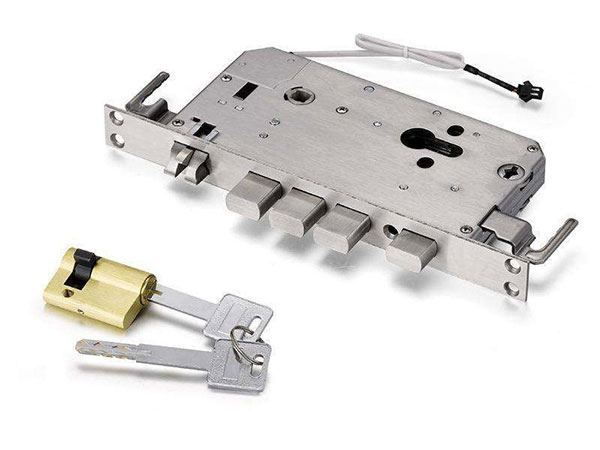 清流24小时上门开锁公司