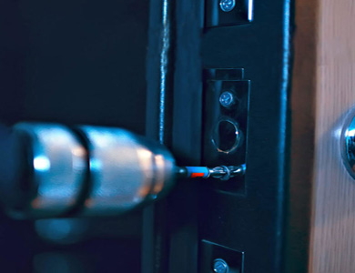 清流24小时上门开锁公司